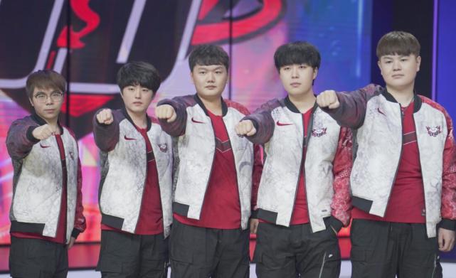 极限动作中 极限动作中