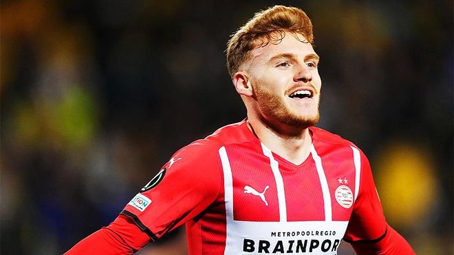 泰山队在对 泰山队在对